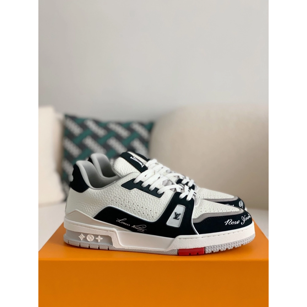 Louis Vuitton New York Exclusive Trainer Sneakers,LOUIS VUITTON