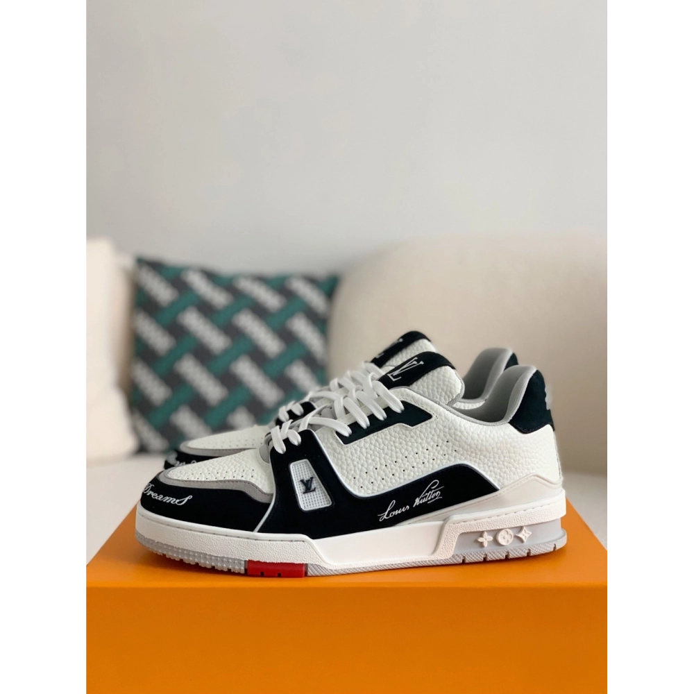 Louis Vuitton New York Exclusive Trainer Sneakers,LOUIS VUITTON