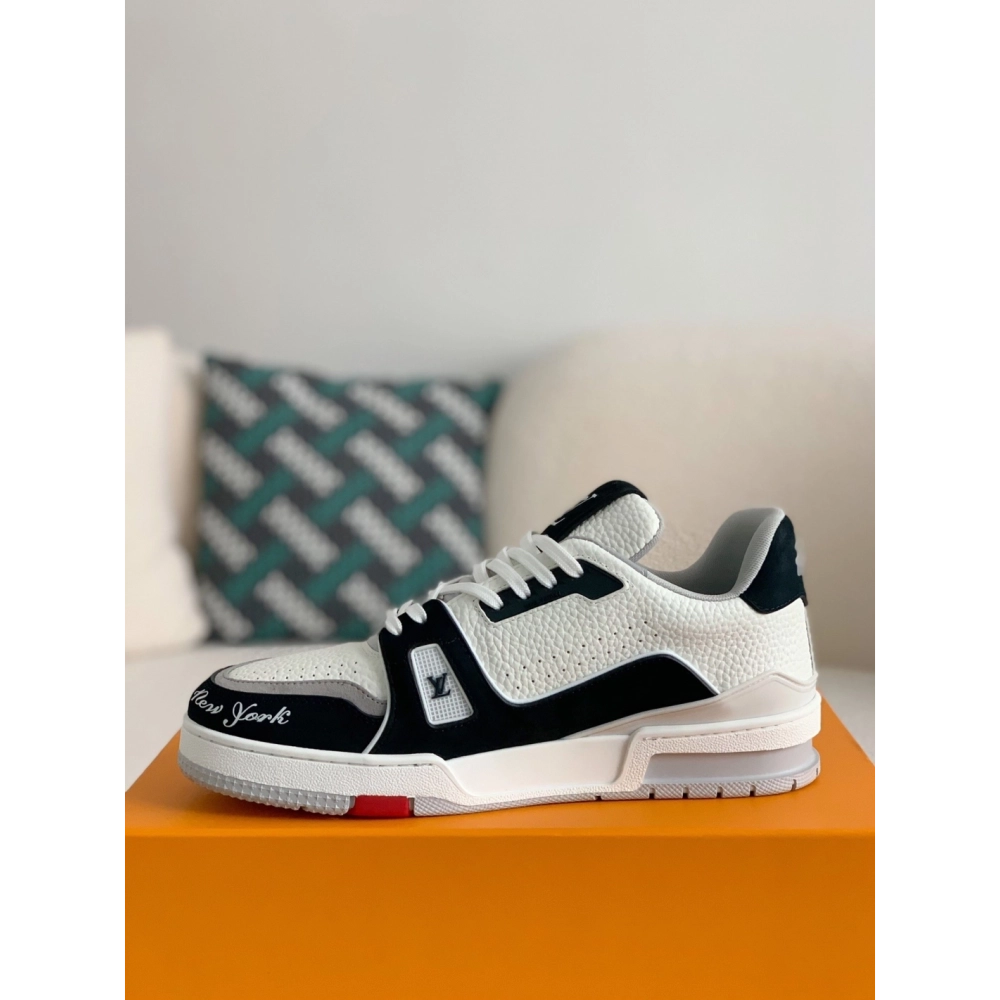Louis Vuitton New York Exclusive Trainer Sneakers,LOUIS VUITTON