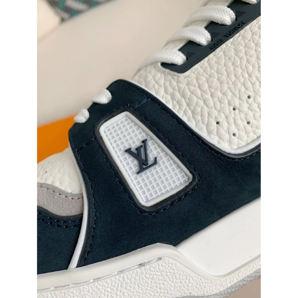 Louis Vuitton New York Exclusive Trainer Sneakers,LOUIS VUITTON