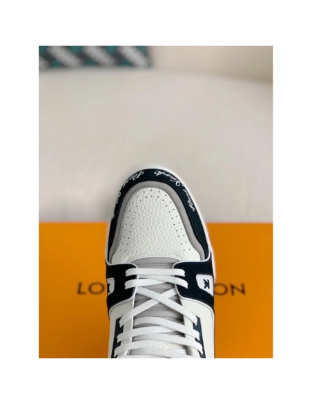 Louis Vuitton New York Exclusive Trainer Sneakers,LOUIS VUITTON