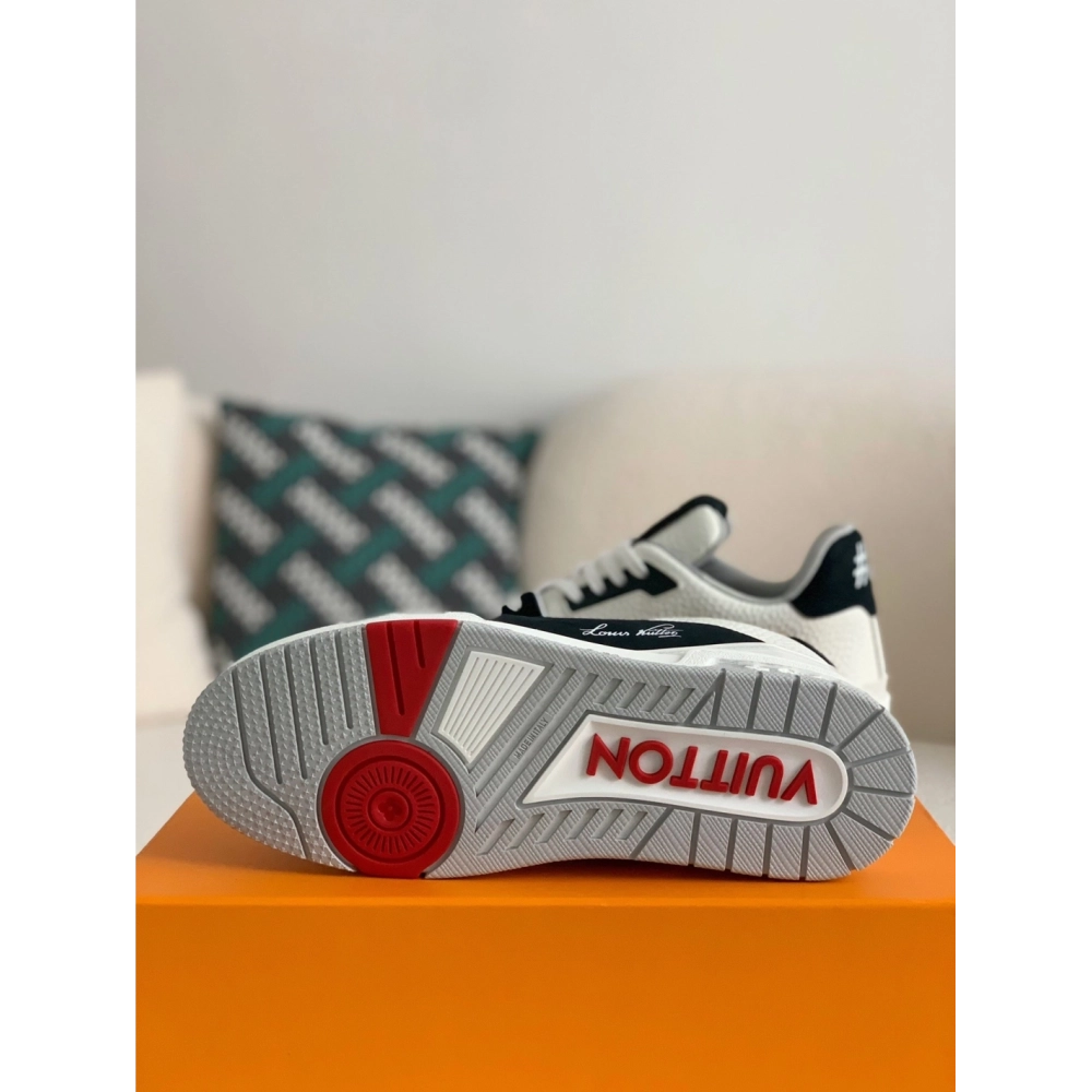 Louis Vuitton New York Exclusive Trainer Sneakers,LOUIS VUITTON