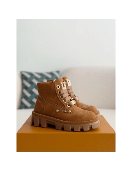 Louis Vuitton Round Toe Lace-up Boots,LOUIS VUITTON