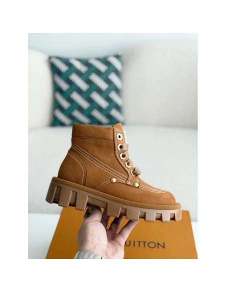 Louis Vuitton Round Toe Lace-up Boots,LOUIS VUITTON