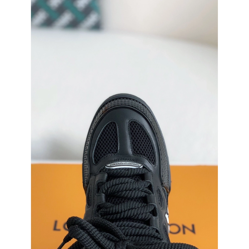 Louis Vuitton Runner Tatic Sneakers,LOUIS VUITTON