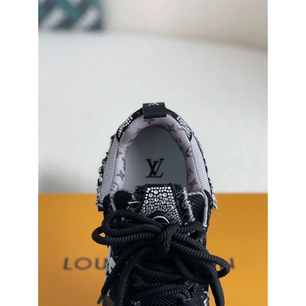 Louis Vuitton Skate Sneakers,LOUIS VUITTON