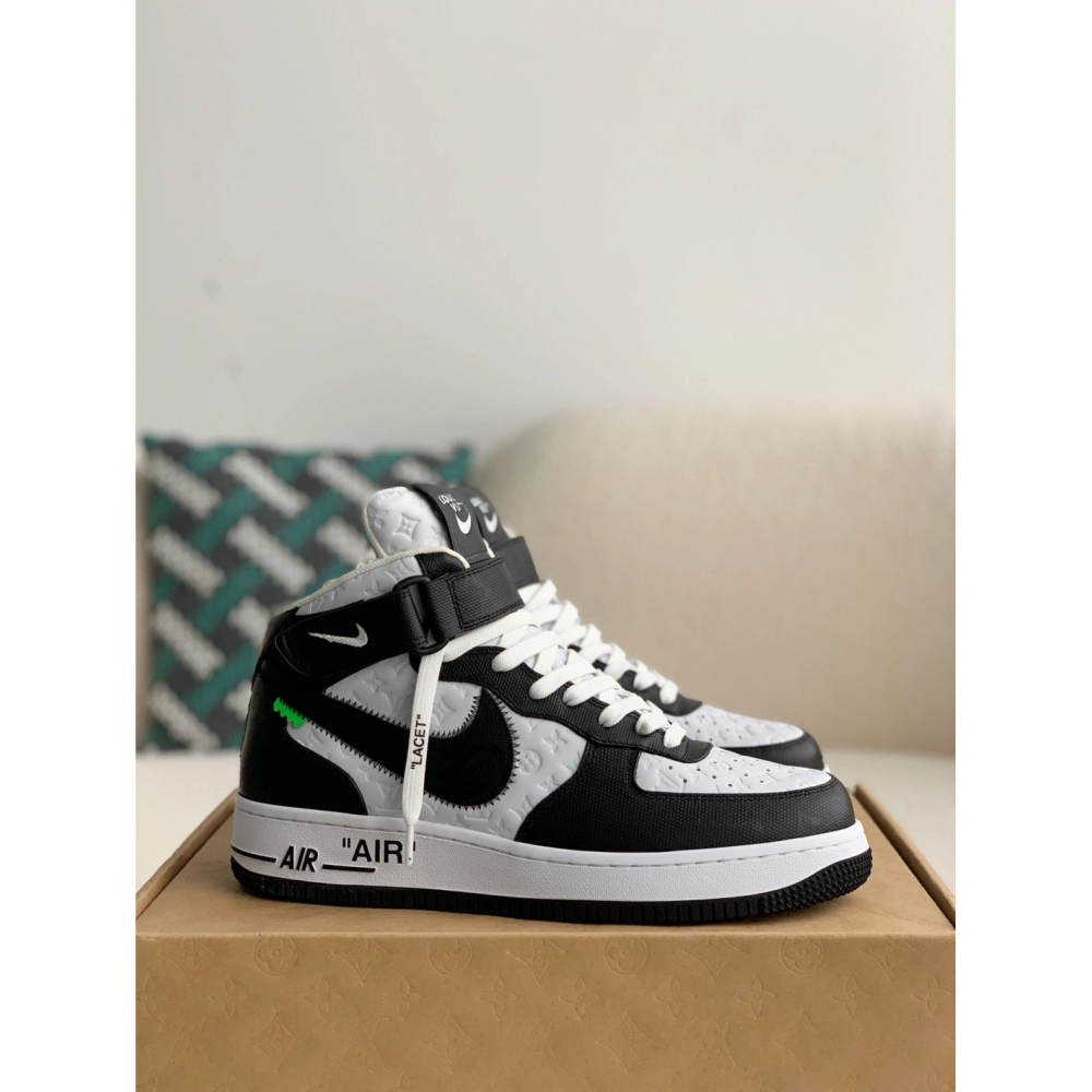 Louis Vuitton Sneakers,LOUIS VUITTON