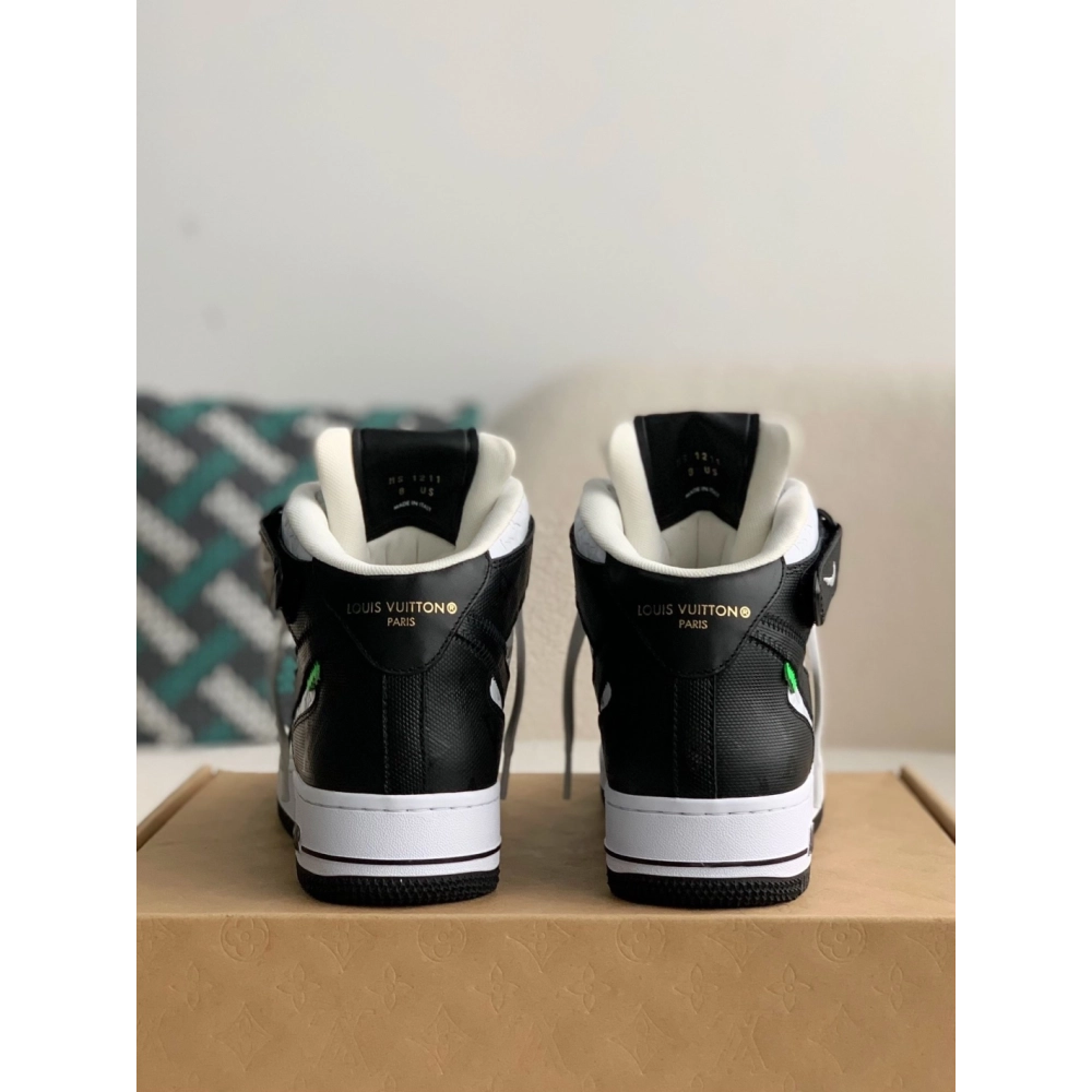 Louis Vuitton Sneakers,LOUIS VUITTON