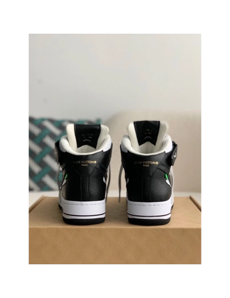 Louis Vuitton Sneakers,LOUIS VUITTON