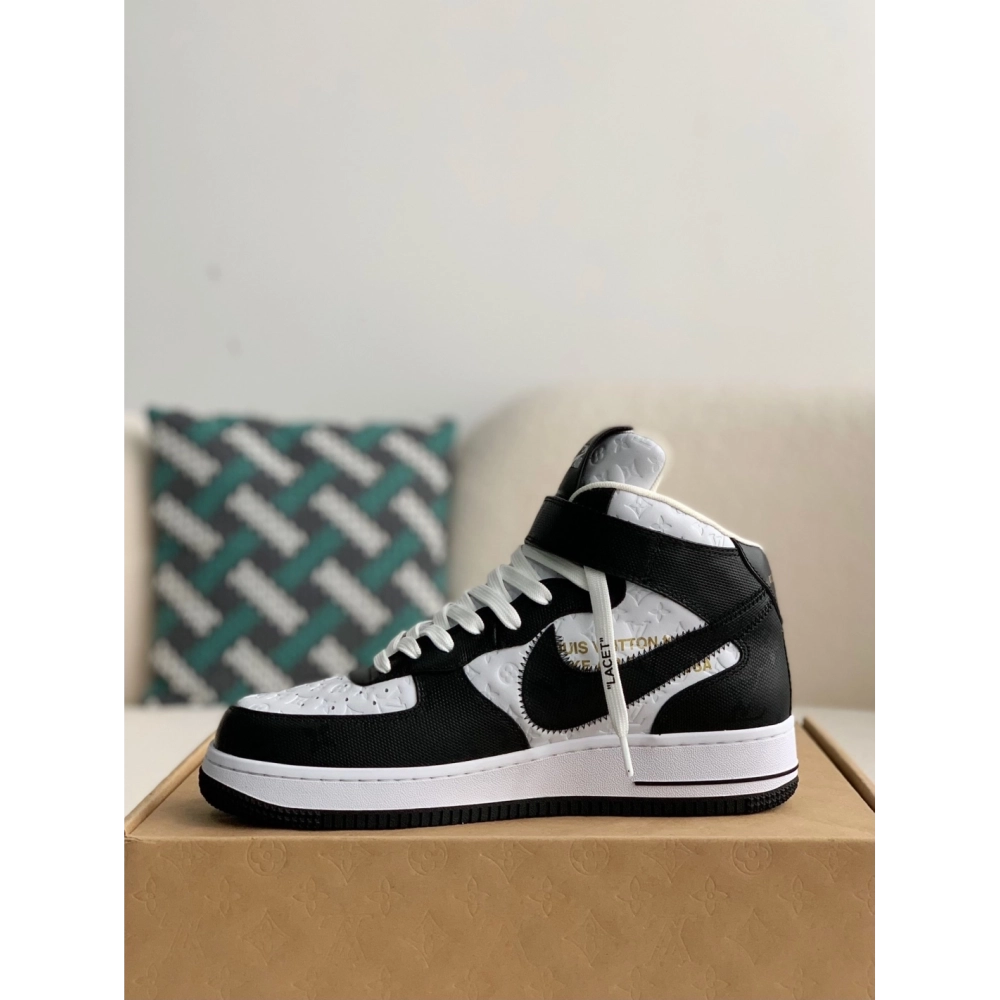 Louis Vuitton Sneakers,LOUIS VUITTON