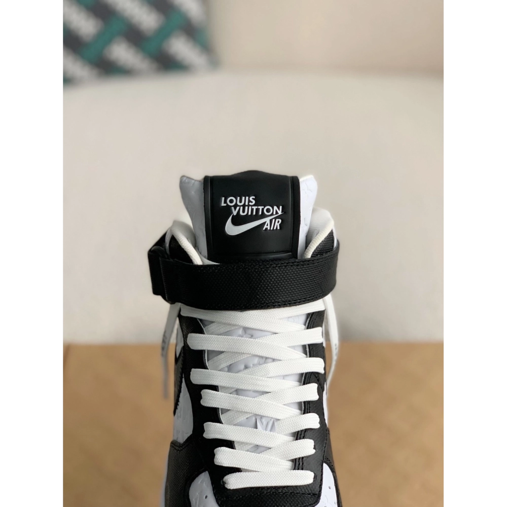 Louis Vuitton Sneakers,LOUIS VUITTON