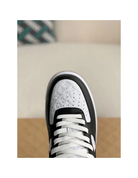 Louis Vuitton Sneakers,LOUIS VUITTON