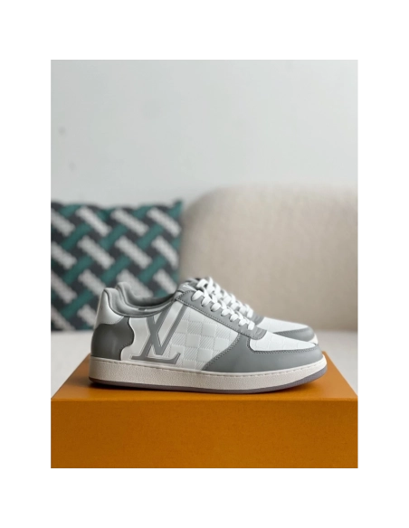 Louis Vuitton Sneakers,LOUIS VUITTON