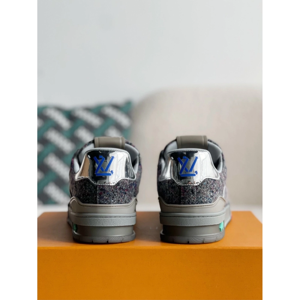 Louis Vuitton Sneakers,LOUIS VUITTON