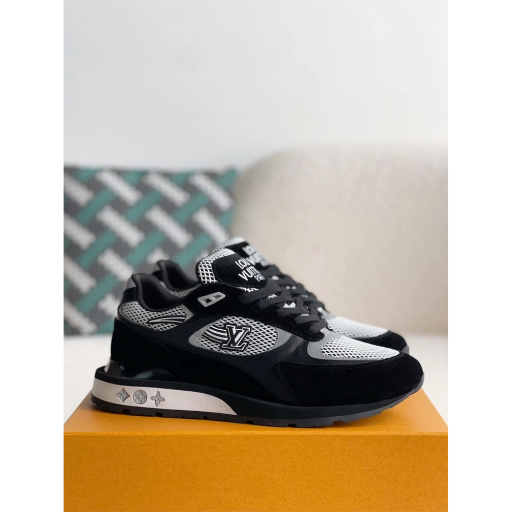 Louis Vuitton Sneakers,LOUIS VUITTON