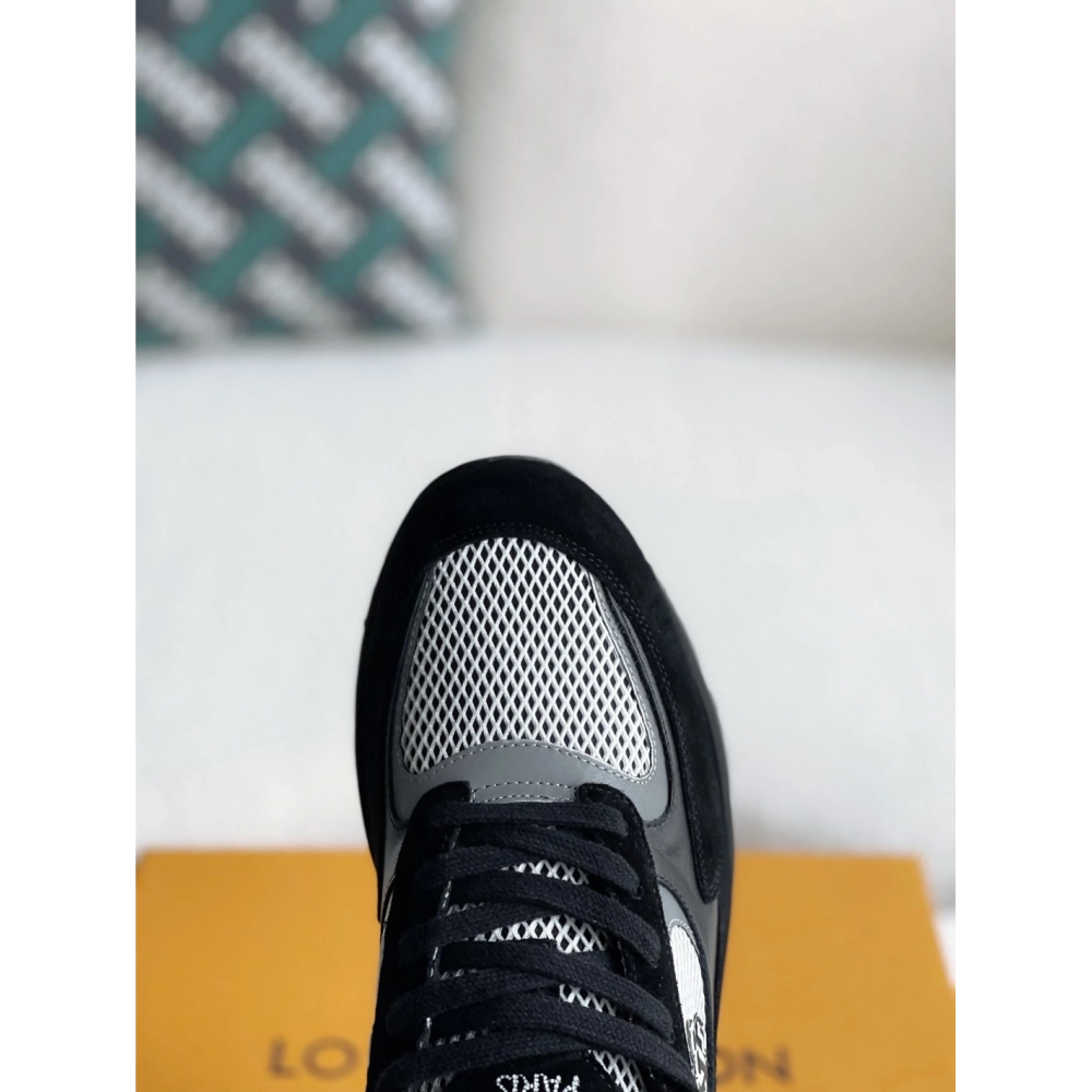 Louis Vuitton Sneakers,LOUIS VUITTON
