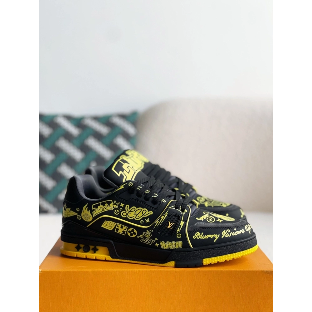 Louis Vuitton Sneakers,LOUIS VUITTON