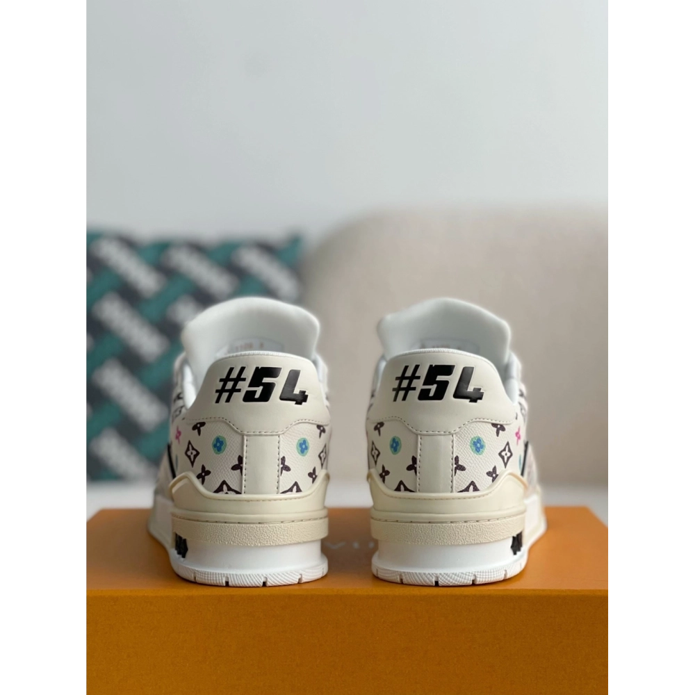 Louis Vuitton Sneakers,LOUIS VUITTON