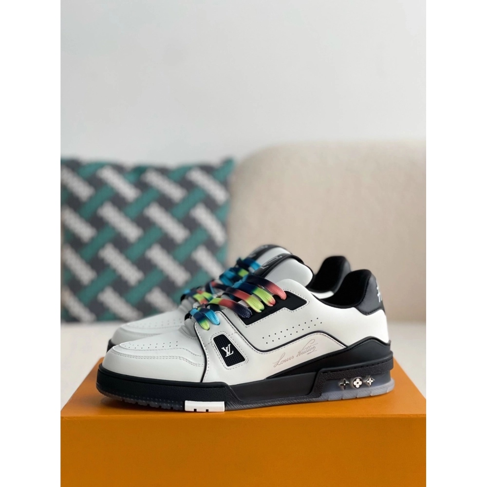 Louis Vuitton Sneakers,LOUIS VUITTON