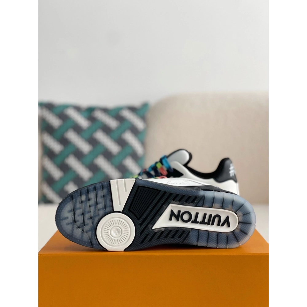 Louis Vuitton Sneakers,LOUIS VUITTON