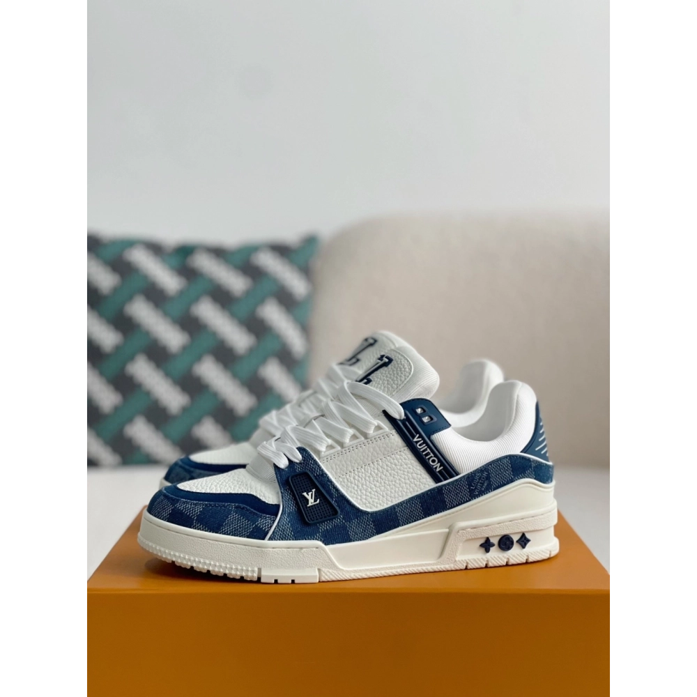 Louis Vuitton Sneakers,LOUIS VUITTON