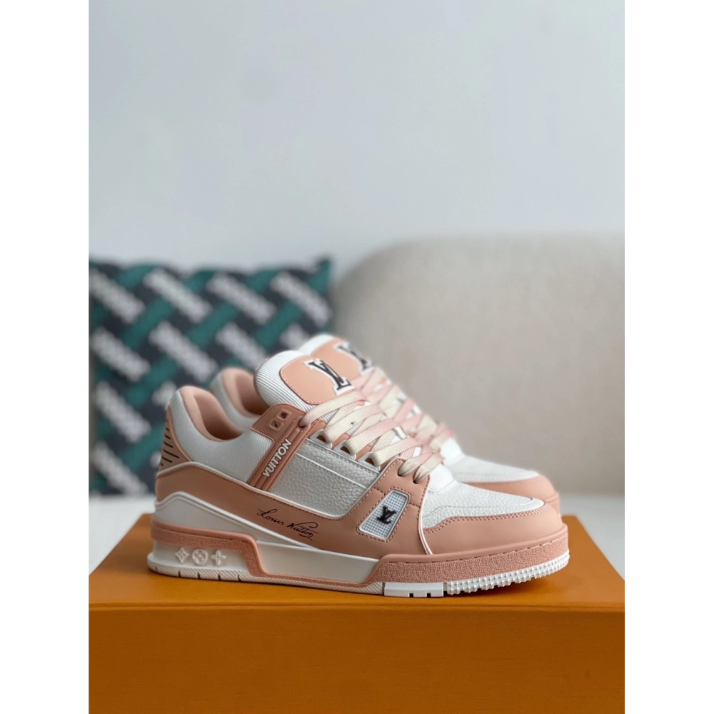 Louis Vuitton Sneakers,LOUIS VUITTON