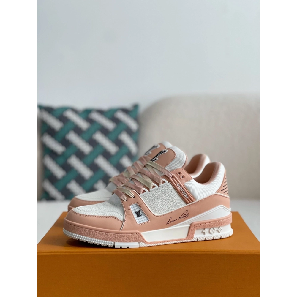 Louis Vuitton Sneakers,LOUIS VUITTON