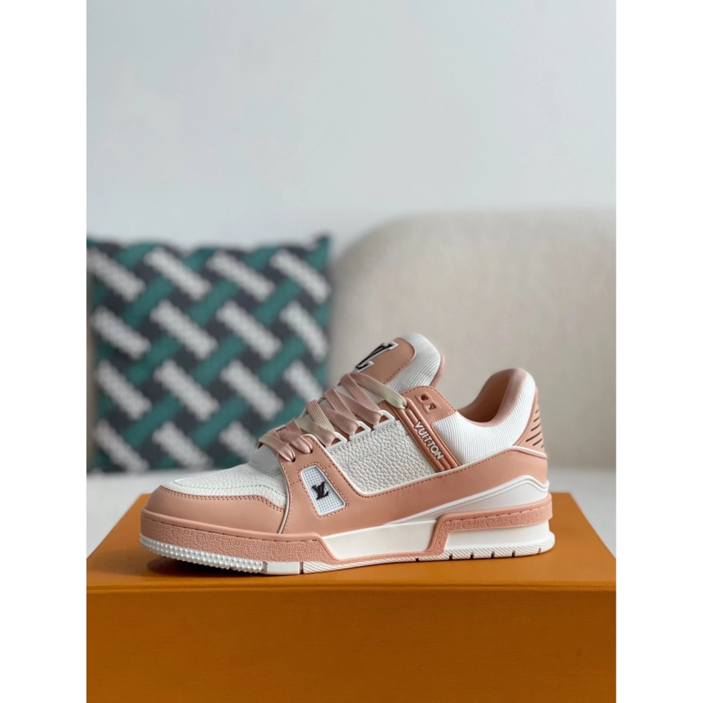 Louis Vuitton Sneakers,LOUIS VUITTON