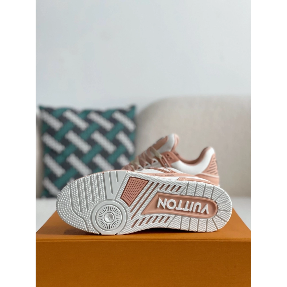 Louis Vuitton Sneakers,LOUIS VUITTON