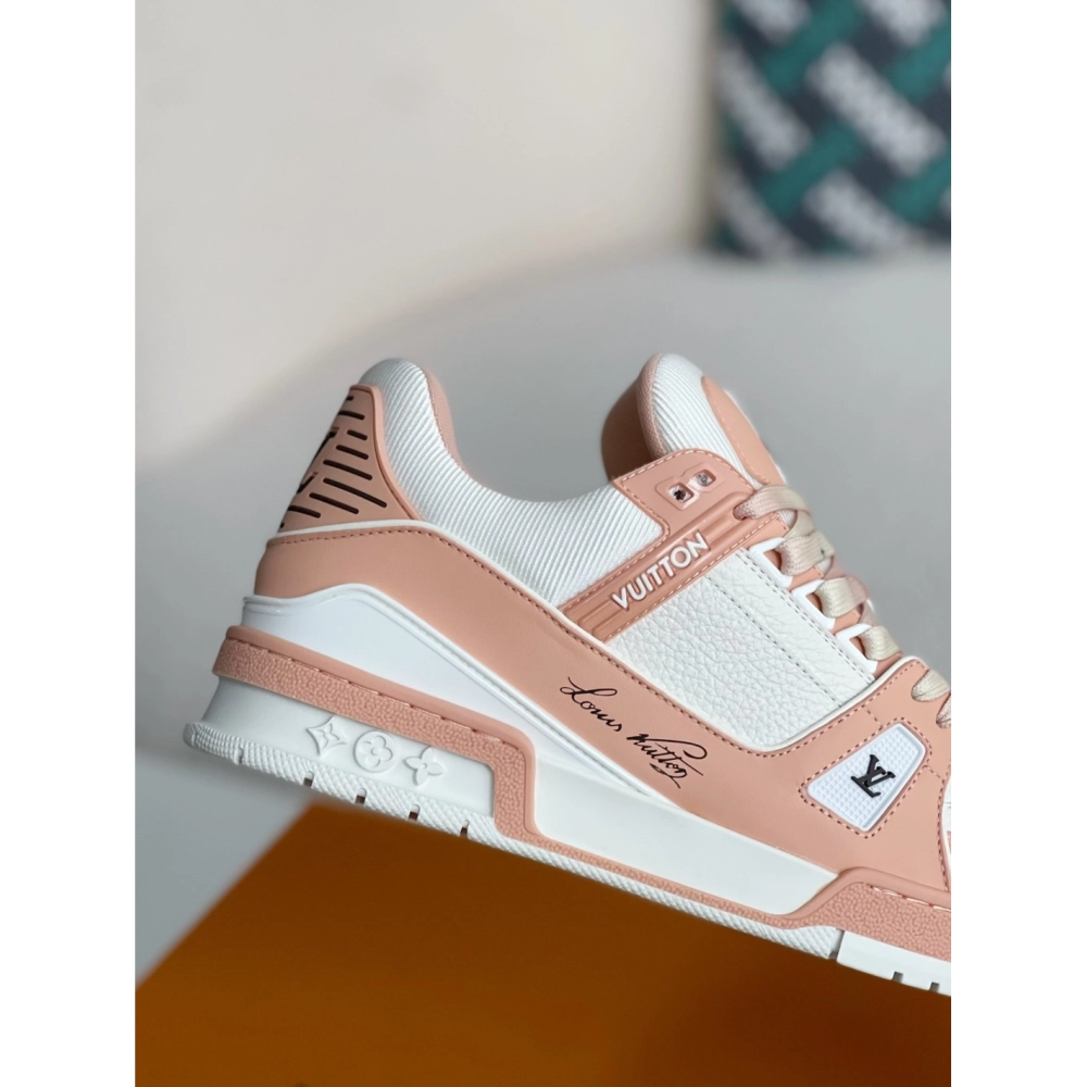 Louis Vuitton Sneakers,LOUIS VUITTON