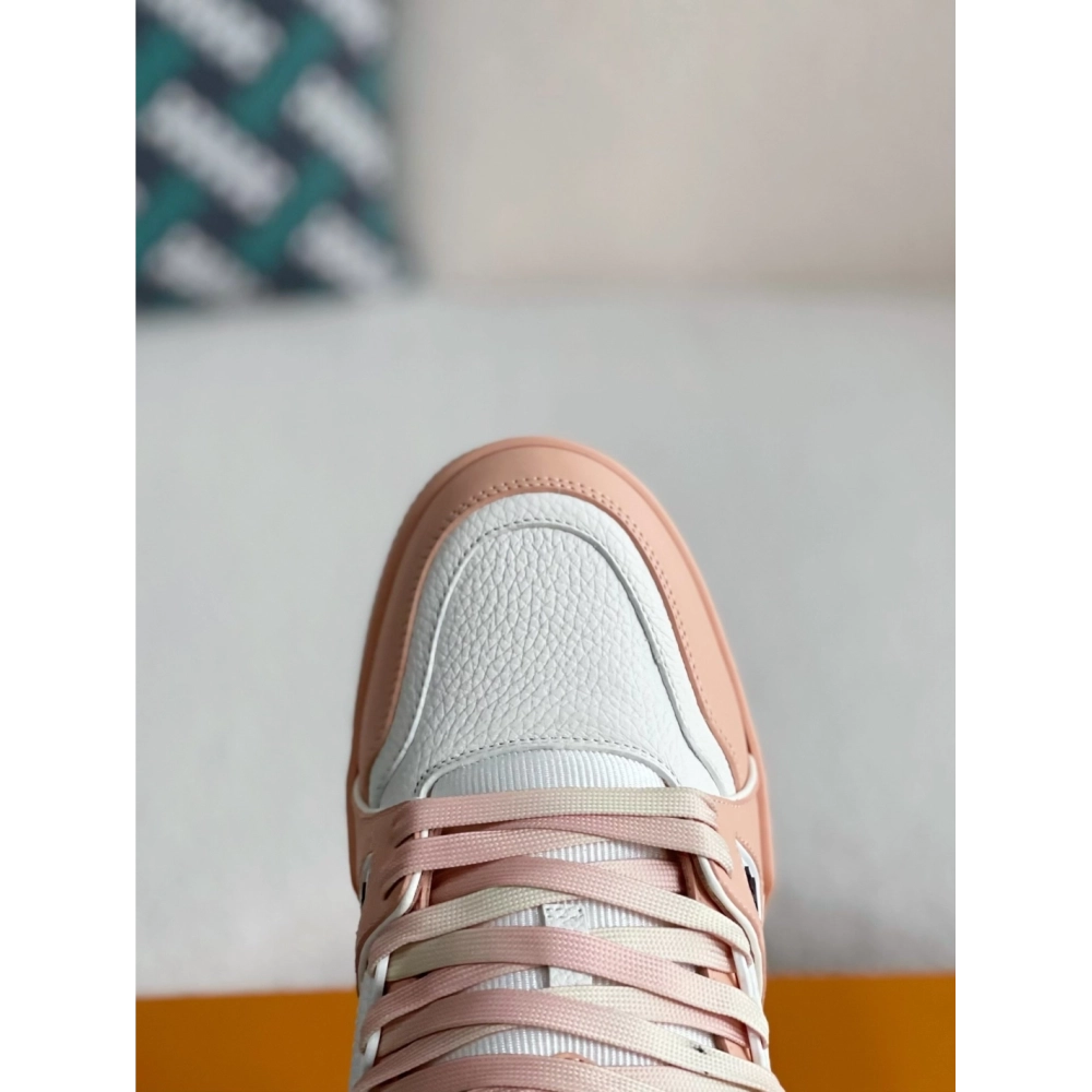 Louis Vuitton Sneakers,LOUIS VUITTON