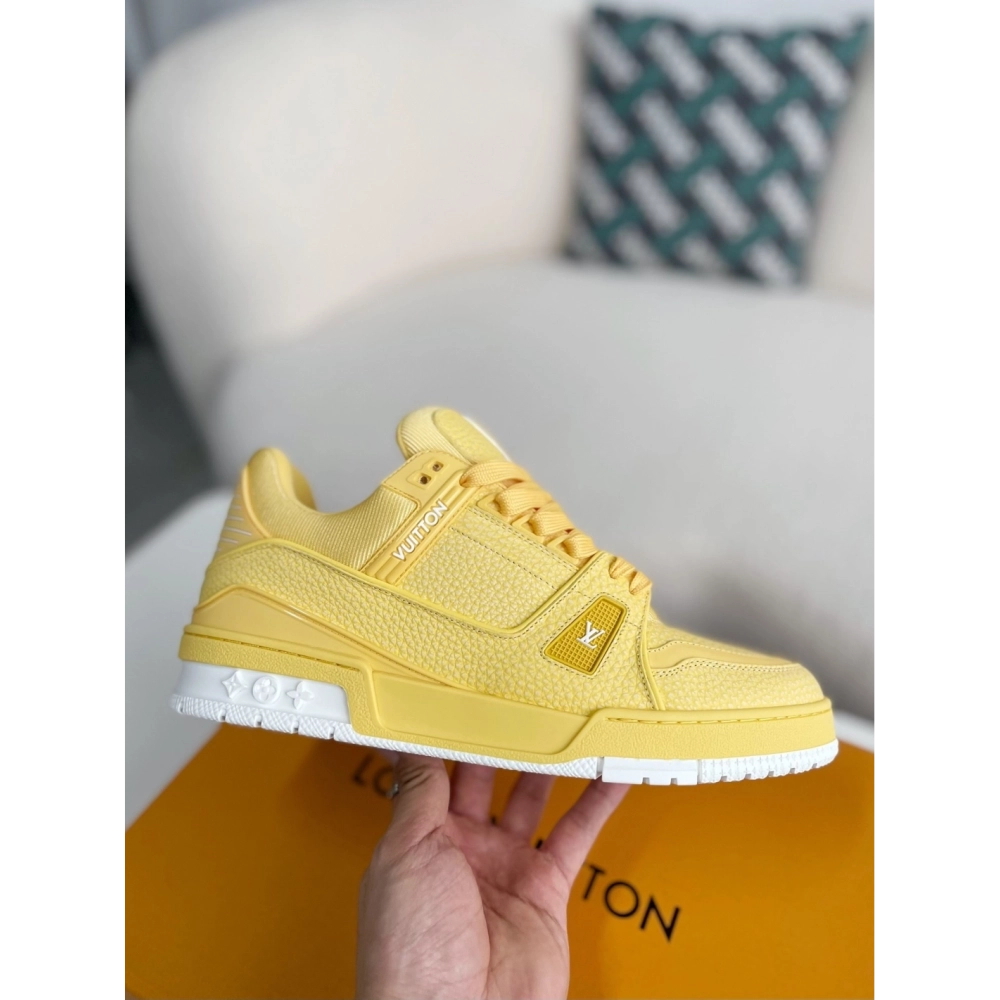 Louis Vuitton Sneakers,LOUIS VUITTON