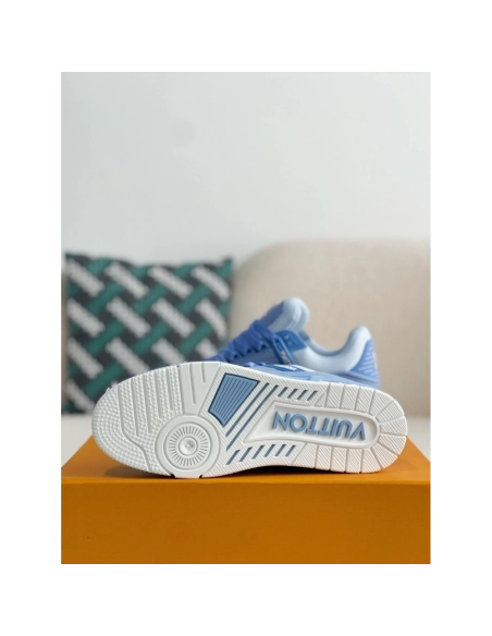 Louis Vuitton Sneakers,LOUIS VUITTON