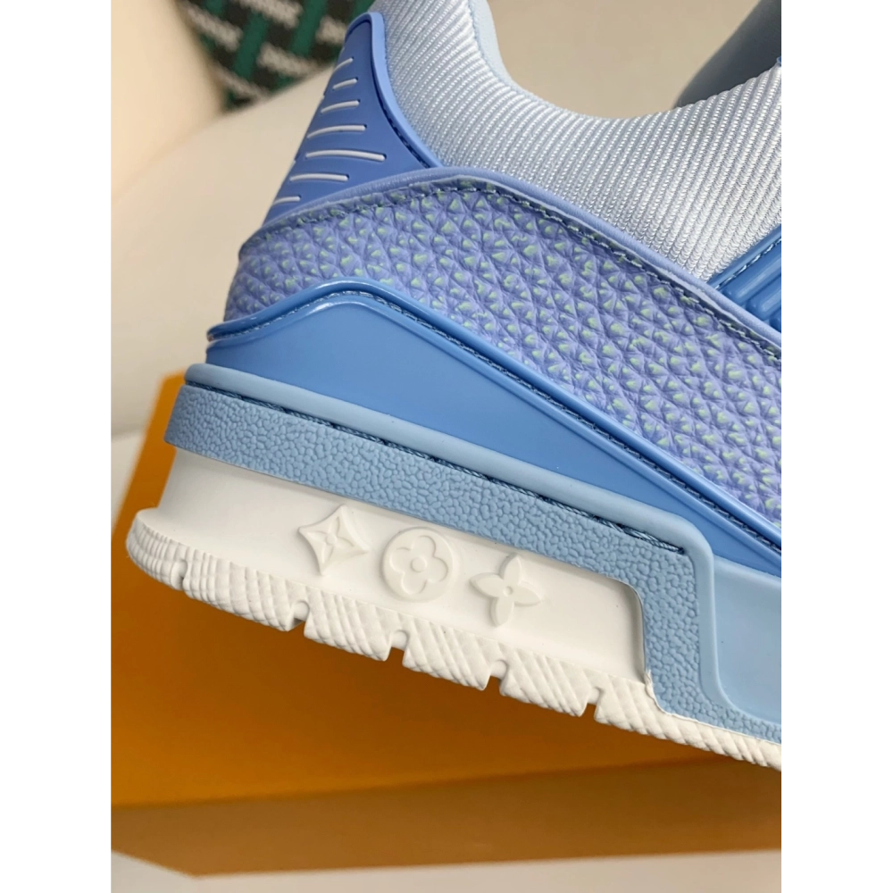 Louis Vuitton Sneakers,LOUIS VUITTON