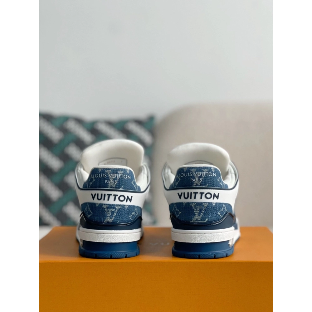Louis Vuitton Sneakers,LOUIS VUITTON