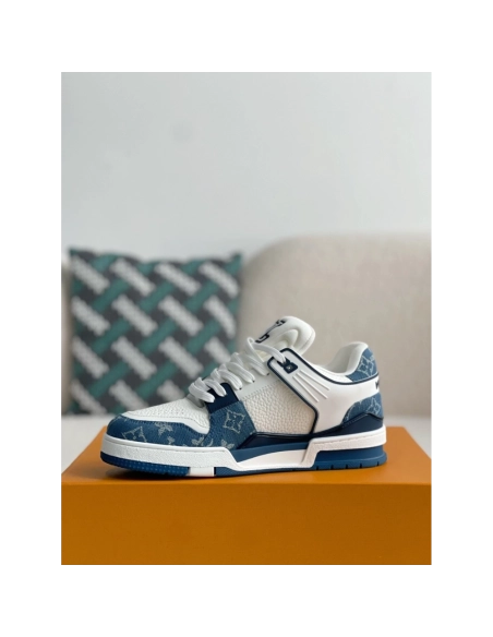 Louis Vuitton Sneakers,LOUIS VUITTON