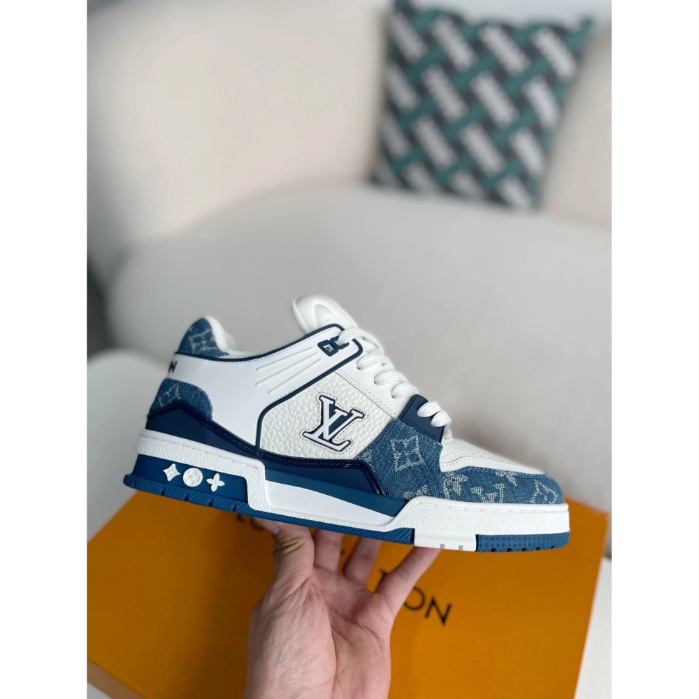 Louis Vuitton Sneakers,LOUIS VUITTON