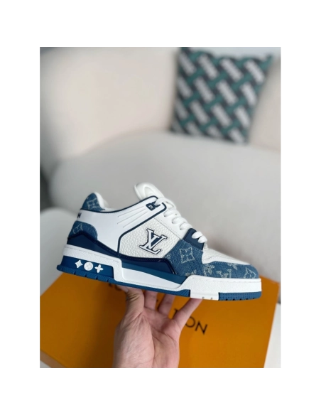 Louis Vuitton Sneakers,LOUIS VUITTON