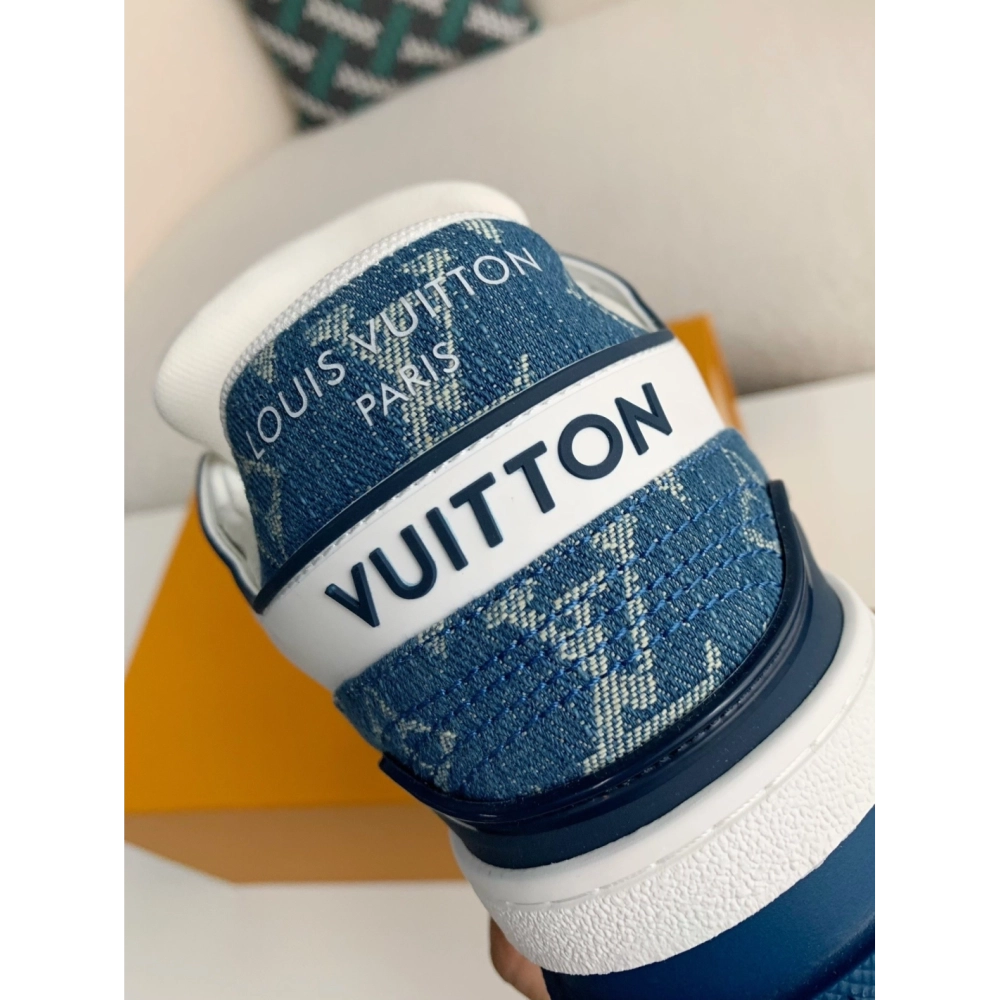 Louis Vuitton Sneakers,LOUIS VUITTON