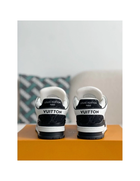 Louis Vuitton Sneakers,LOUIS VUITTON