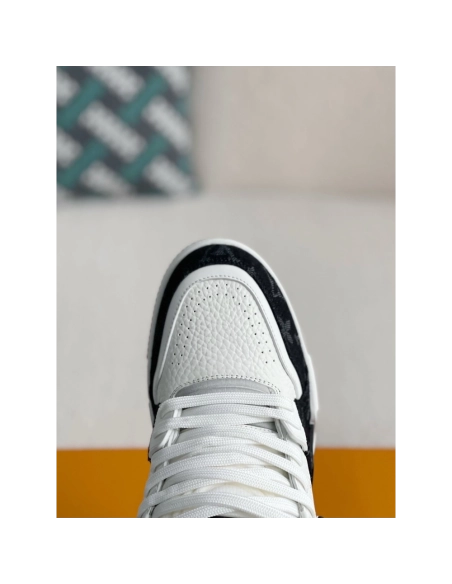 Louis Vuitton Sneakers,LOUIS VUITTON