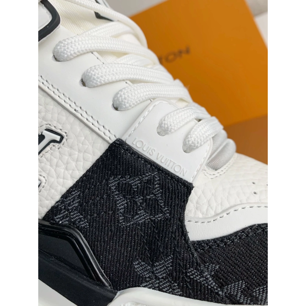 Louis Vuitton Sneakers,LOUIS VUITTON