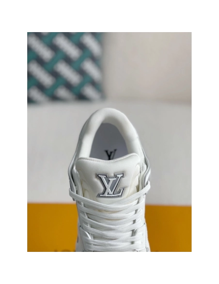 Louis Vuitton Sneakers,LOUIS VUITTON