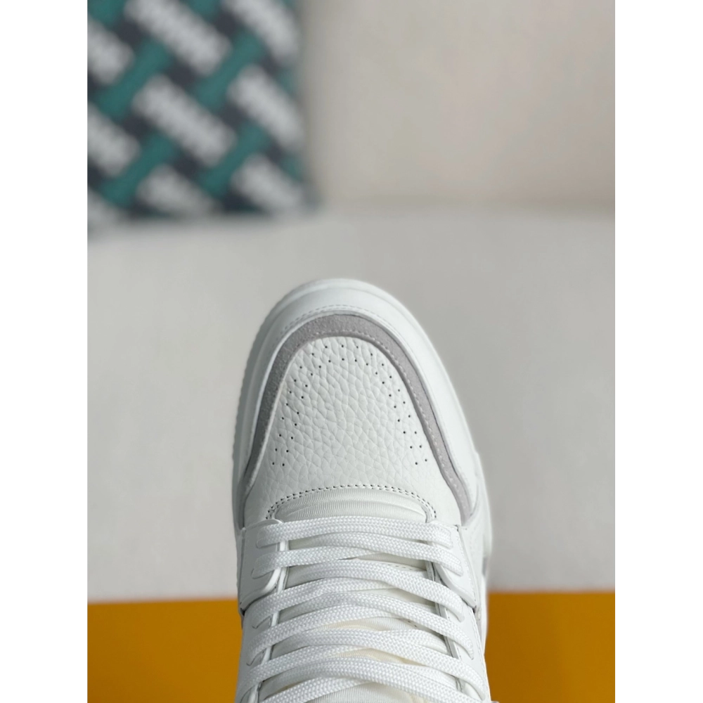 Louis Vuitton Sneakers,LOUIS VUITTON