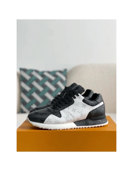 Louis Vuitton Sneakers,LOUIS VUITTON