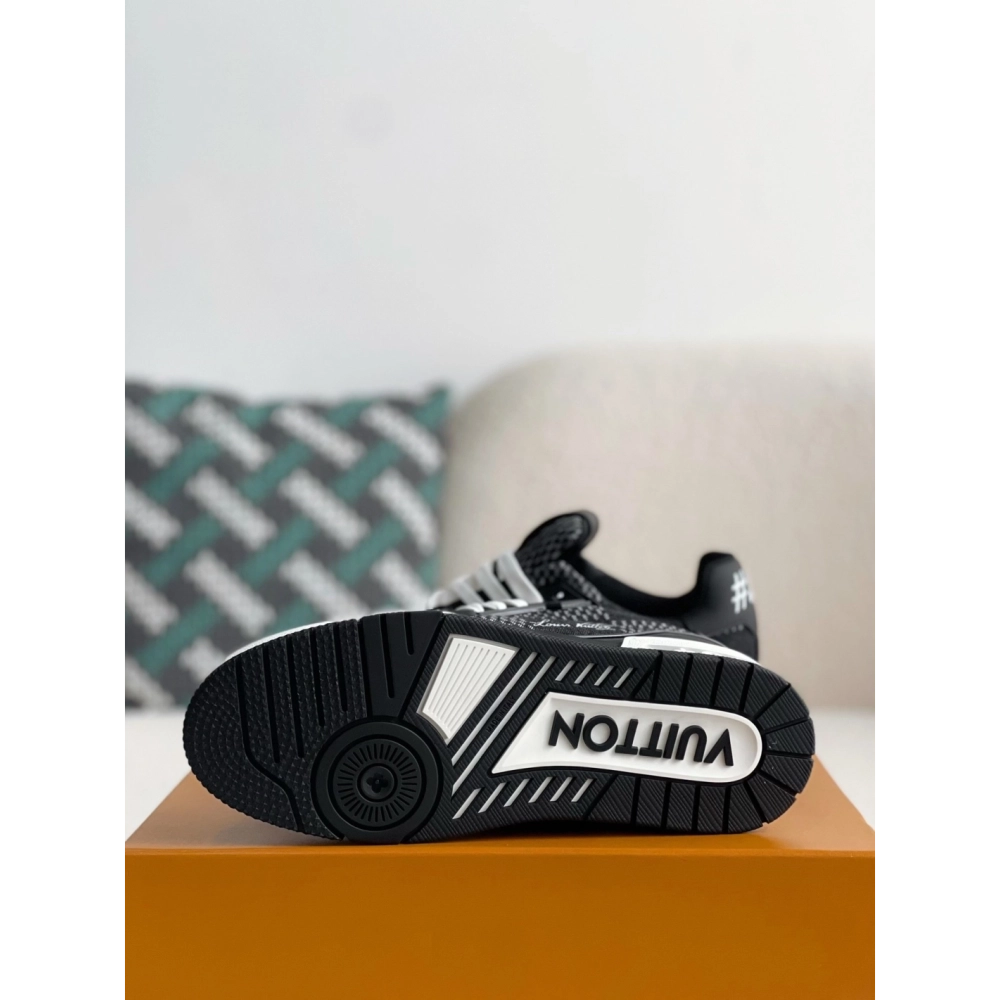 Louis Vuitton Sneakers,LOUIS VUITTON