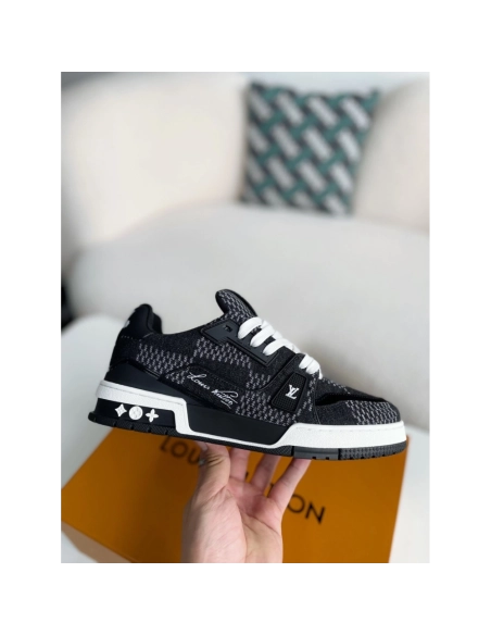 Louis Vuitton Sneakers,LOUIS VUITTON
