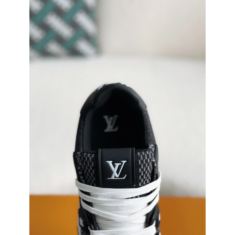 Louis Vuitton Sneakers,LOUIS VUITTON