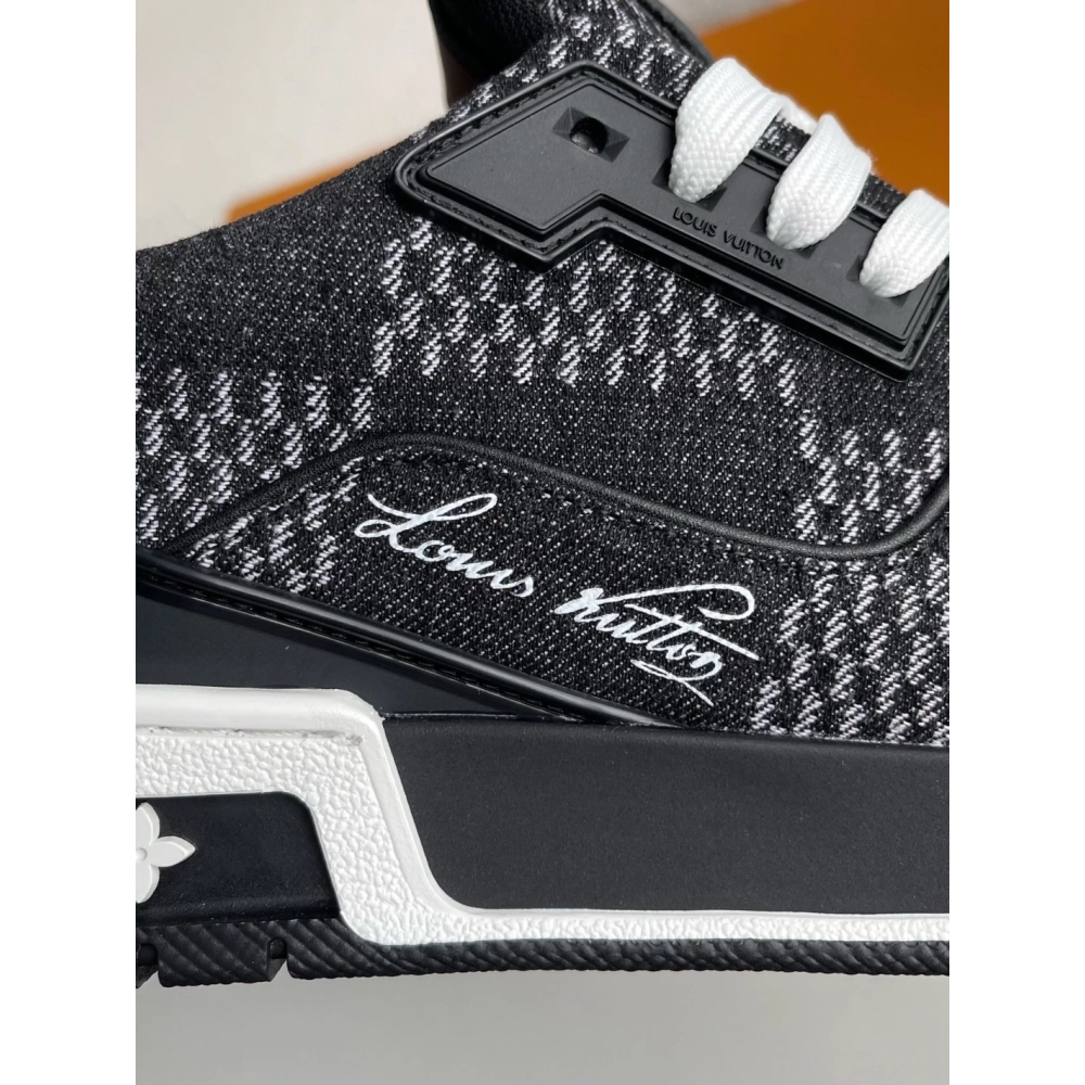 Louis Vuitton Sneakers,LOUIS VUITTON