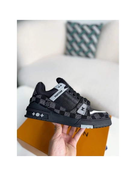Louis Vuitton Sneakers,LOUIS VUITTON